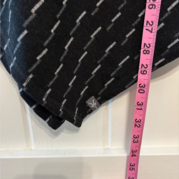 Ibex Black Gray Striped Poncho Merino Wool Minimalist Cozy Classic One Size - Picture 7 of 8